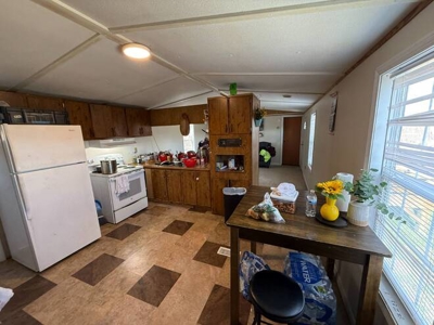2 Renovated Manufactured Homes With Barn - Liberty, Ky - image 13