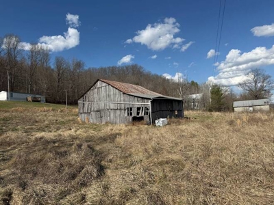 2 Renovated Manufactured Homes With Barn - Liberty, Ky - image 3