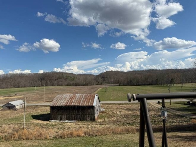 2 Renovated Manufactured Homes With Barn - Liberty, Ky - image 10
