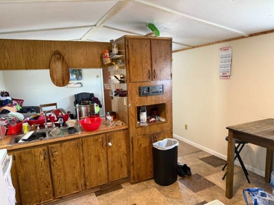 2 Renovated Manufactured Homes With Barn - Liberty, Ky - image 12
