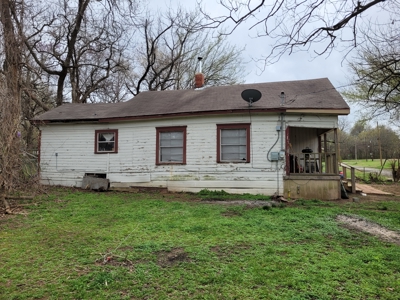Investor Special, Fixer Upper, Paris, Lamar County, NE TX - image 2