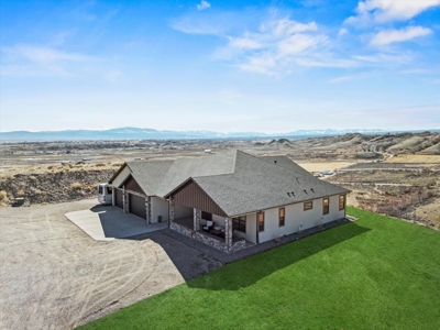 Contemporary Ranch with Sweeping San Juan Views in Montrose, CO - image 2