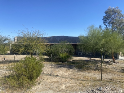Unique Off-Grid survivalist home on 10 Acres in Salome, Arizona - image 46