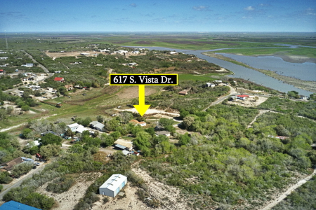 Lake Area Investment Opportunity | Hilltop Views + Workshop - image 3