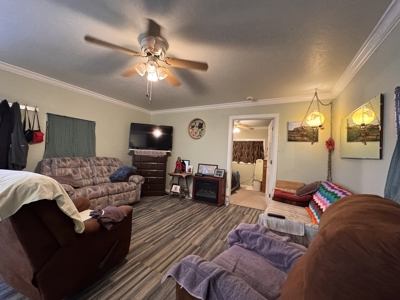 Quartzsite Gem: Two Homes, RV Hookups & Garage on 1/2 Acre - image 24
