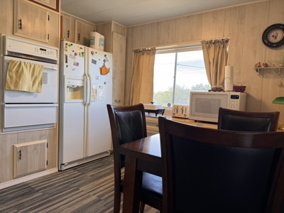 Quartzsite Gem: Two Homes, RV Hookups & Garage on 1/2 Acre - image 7