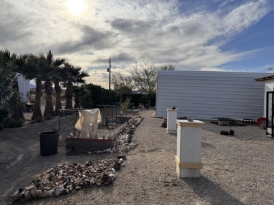 Quartzsite Gem: Two Homes, RV Hookups & Garage on 1/2 Acre - image 19