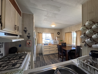 Quartzsite Gem: Two Homes, RV Hookups & Garage on 1/2 Acre - image 4
