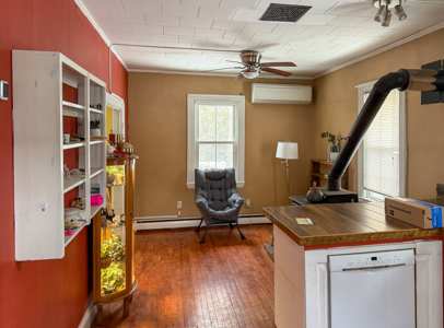 Rare 13-acre Bangor Estate with Guest House - image 31