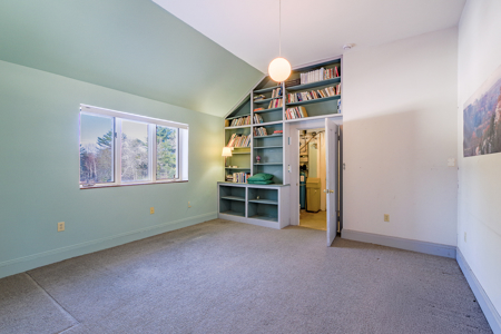Rare 13-acre Bangor Estate with Guest House - image 10