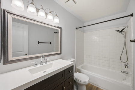 Condo for Sale in Tempe, AZ near Arizona State University - image 23