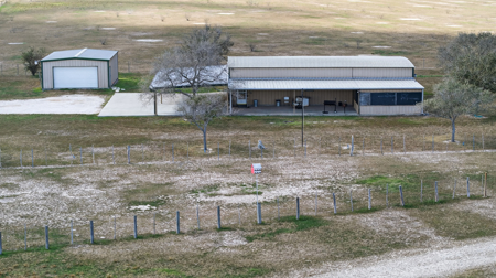 60± Acre Barndo Ranch Near Aransas River & Copano Bay Fishing - image 1