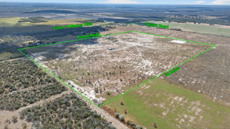 60± Acre Barndo Ranch Near Aransas River & Copano Bay Fishing - image 2