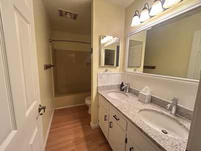 Large Country Home Ash Flat AR for Sale - image 29