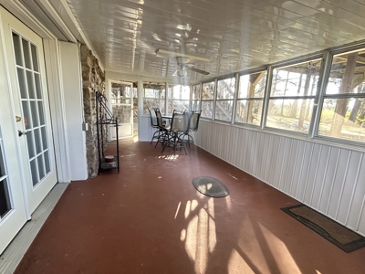 Large Country Home Ash Flat AR for Sale - image 45