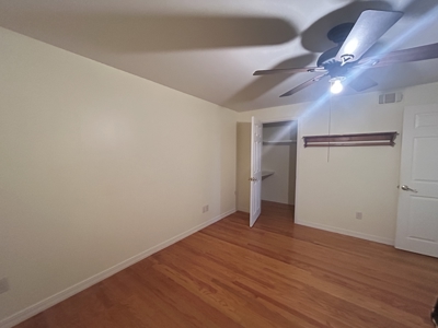 Large Country Home Ash Flat AR for Sale - image 37