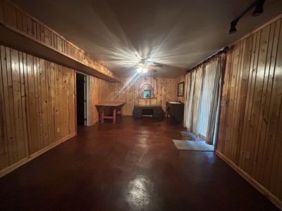 Large Country Home Ash Flat AR for Sale - image 38