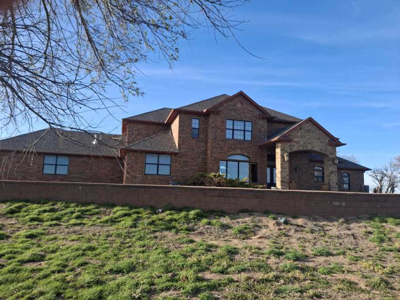 Luxury Country Home on 5.71 acres mol - image 43