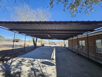 Country Home on 5 acres/Investment Oppurtunity - image 42