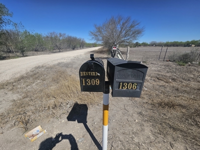 Country Home on 5 acres/Investment Oppurtunity - image 13