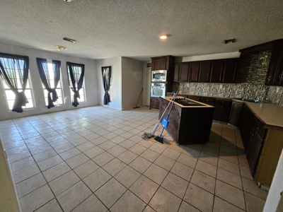 Country Home on 5 acres/Investment Oppurtunity - image 36