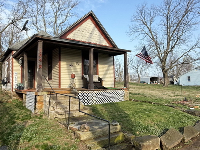 Investment Home for Sale in El Dorado Springs, MO - image 3