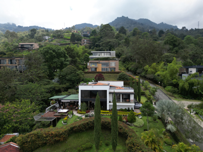 Country House for Sale in Medellín, Antioquia Colombia - image 3