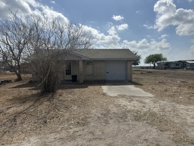 3 Bedroom Home one bth on Two Lots Offering Space and Opportunity - image 1