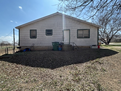 Investment Property For Sale in Mangum, Greer County, Oklahoma - image 6