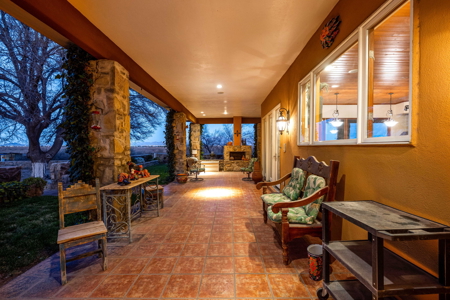 Custom-Built Luxury Home for Sale in Las Cruces, NM - image 33