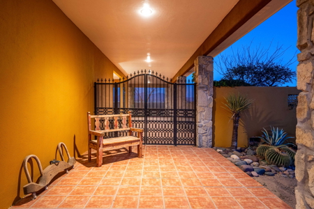 Custom-Built Luxury Home for Sale in Las Cruces, NM - image 37