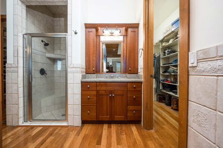 Custom-Built Luxury Home for Sale in Las Cruces, NM - image 19