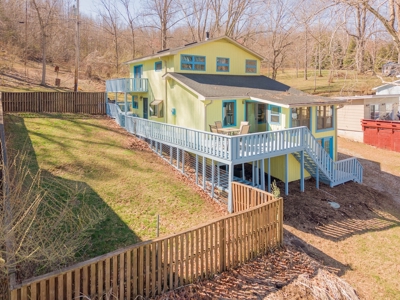 Two Claytor Lakefront Homes for Sale in Hiwassee VA! - image 32