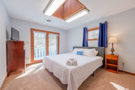 Two Claytor Lakefront Homes for Sale in Hiwassee VA! - image 21