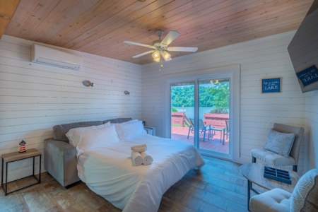 Two Claytor Lakefront Homes for Sale in Hiwassee VA! - image 46