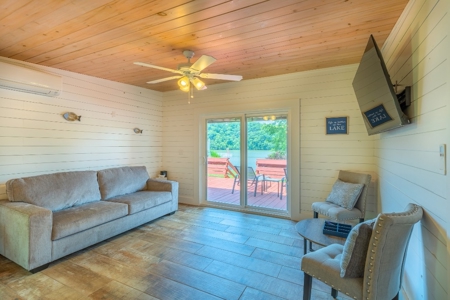 Two Claytor Lakefront Homes for Sale in Hiwassee VA! - image 36