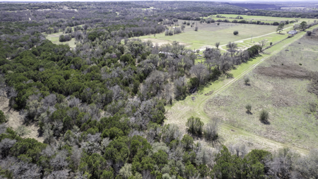 Live Water Property Just Outside of Glen Rose - image 13