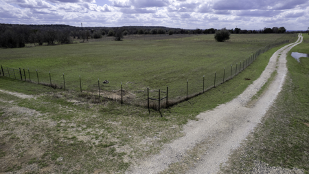 Live Water Property Just Outside of Glen Rose - image 10