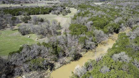 Live Water Property Just Outside of Glen Rose - image 14