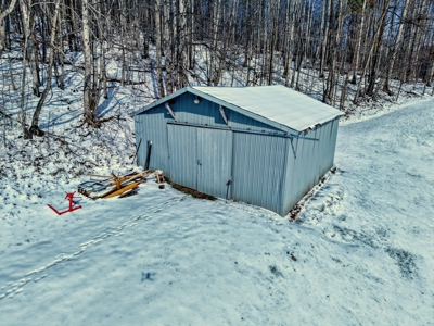 Country Home and Land for Sale in Floyd, VA - image 32