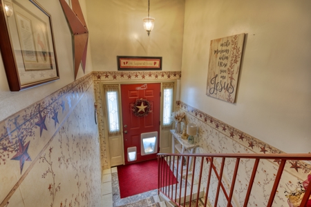 Country Home and Land for Sale in Floyd, VA - image 11