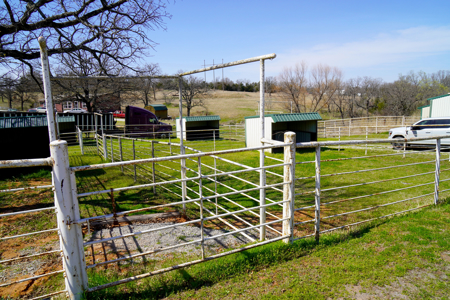 Central Oklahoma Hobby Horse Farm For Sale - image 27