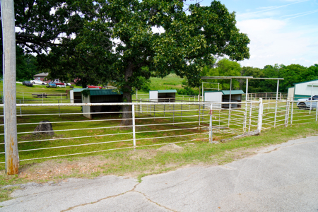 Central Oklahoma Hobby Horse Farm For Sale - image 44