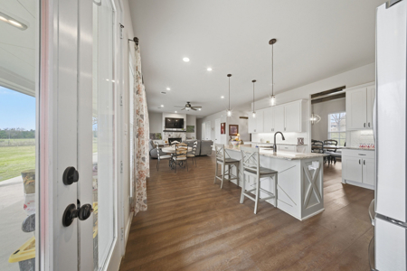 Home with Acreage in Gainesville Texas - image 20