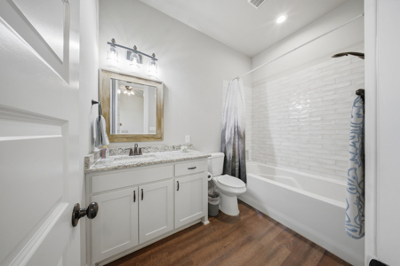 Home with Acreage in Gainesville Texas - image 24