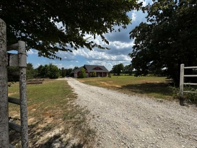 Gainesville TX Home on Acreage Near WinStar Casino Horse Property - image 40