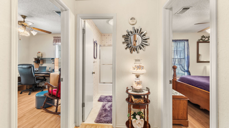 McLeod, TX — Country Home on 42± Acres - image 11