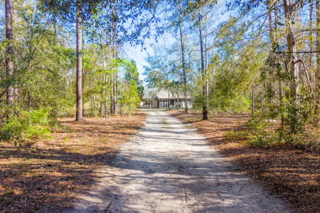 Serene 10-Acre Country Estate with Barndominium in Jennings, FL - image 29