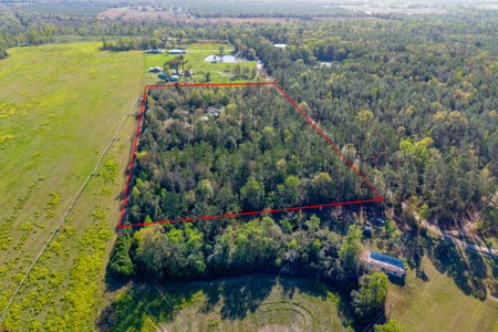 Serene 10-Acre Country Estate with Barndominium in Jennings, FL - image 23