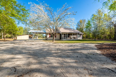 Serene 10-Acre Country Estate with Barndominium in Jennings, FL - image 37